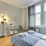 Apartman Oxford - Rodzinny W Spokojnej Sopockiej Kamaiennicy By Lion *