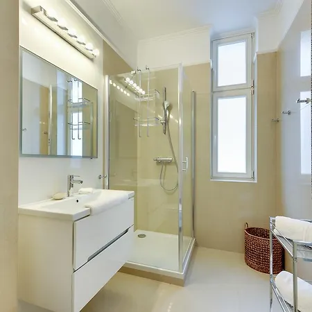Lion - Oxford Family With Two Bedrooms Apartment *