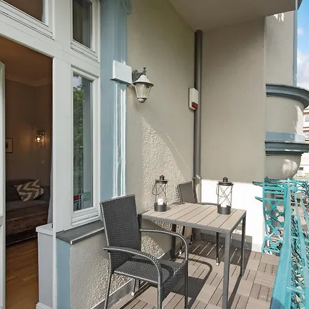 Oxford - Rodzinny W Spokojnej Sopockiej Kamaiennicy By Lion *