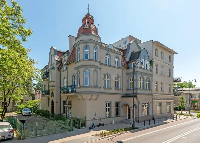 Oxford - Rodzinny W Spokojnej Sopockiej Kamaiennicy By Lion * Sopoty